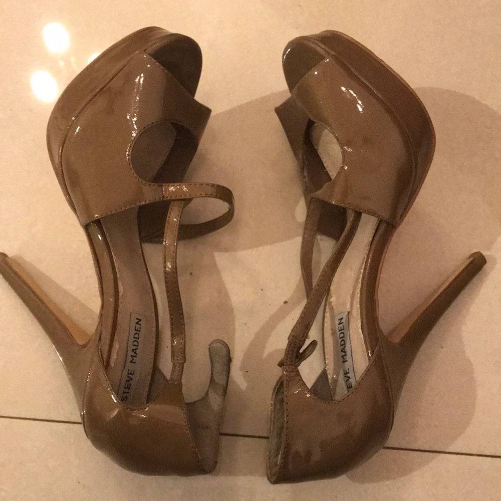 Steve Madden Beige Heels